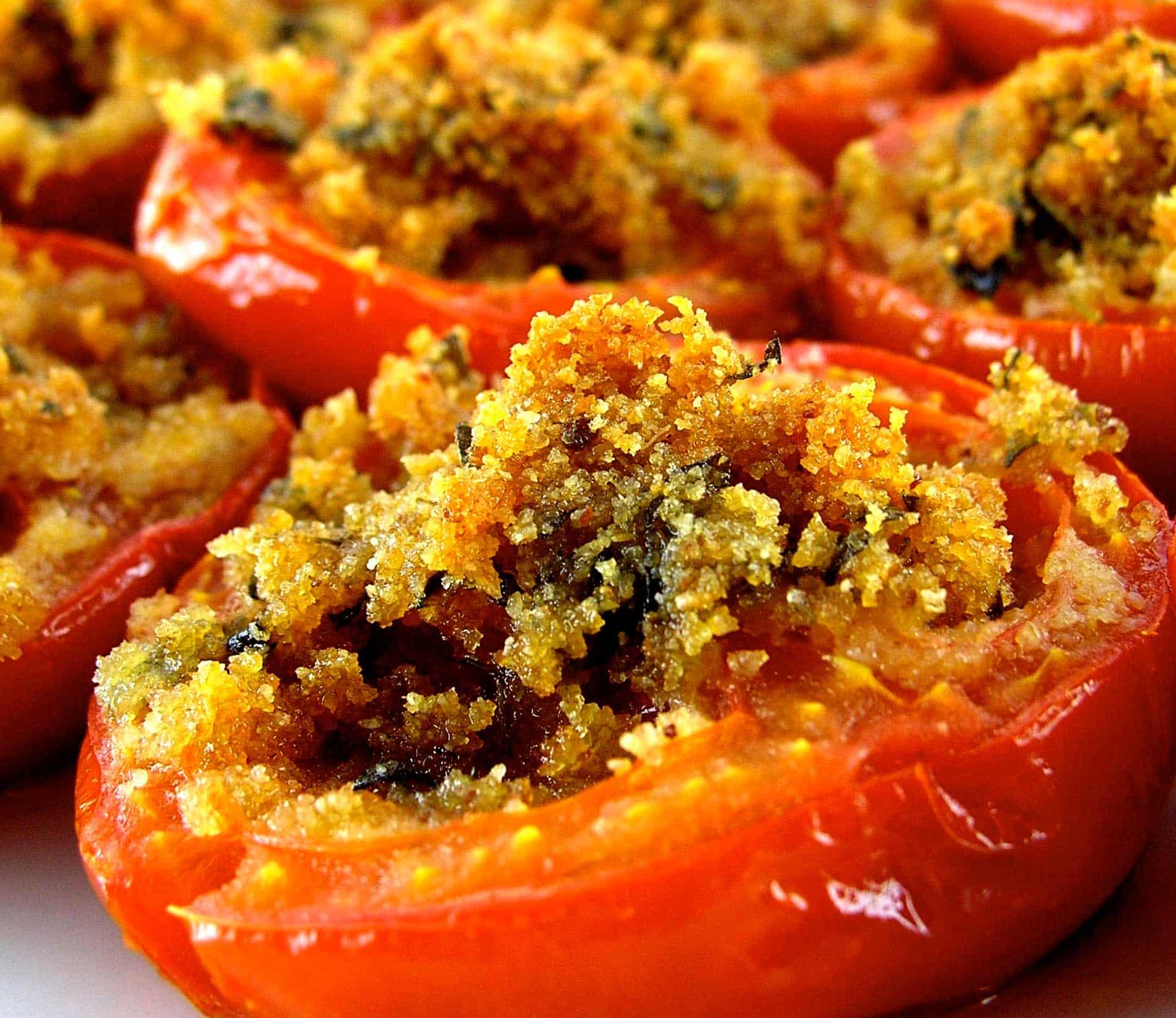 eatmEEE.com pomodori Ricette con i pomodori golose: varianti per tutti i gusti Antipasti Primi piatti Secondi piatti  