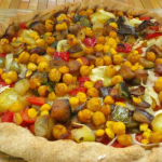 Ricetta pizza vegana con ceci e verdure